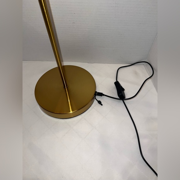 💡💡💡LED Origami Bird Table Lamp Modern Unique Paper Crane Bird Desk Lamp - Picture 6 of 9